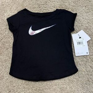 NWT Nike tshirt 18 mo